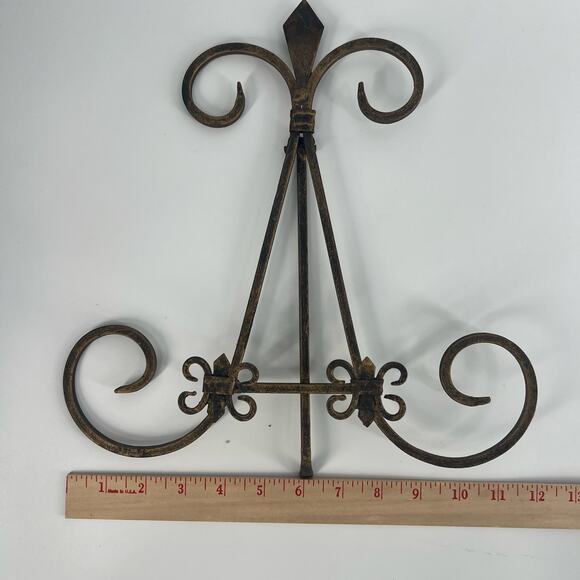 Wrought Iron Cookbook Stand Easel Burnished Gold EUC Swirl Design - Picture 8 of 8